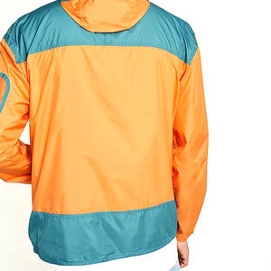 Vente en gros de veste coupe-vent respirante à capuche sur mesure, fabricant de vêtements de plein air décontractés pour hommes - Product Image 2