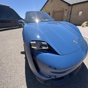 Venta de Vehículo Eléctrico Taycan Turbo S 2021, 750 Caballos de Fuerza, Motor Dual, Tracción en las Cuatro Ruedas, Azul Neptuno, Vehículo de Nueva Energía, Origen AE - Product Image 1