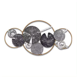 Décoration murale moderne en fer faite à la main pour la maison pour le salon tenture murale et décor de fond de salle à manger - Product Image 2