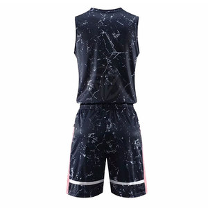 Ensemble de maillots de basket-ball de style dernier cri, nouvelle conception, respirant, grande taille, sans manches, léger, écologique, 100% polyester - Product Image 2