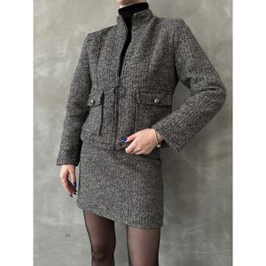 Vestes zippées pour femmes en gros - Product Image 4