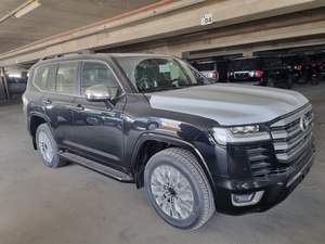 NUOVISSIMO Toyota Land Cruiser VXR 2026 SUV di Punta 4.0L Benzina Turbo Diesel V6 Automatico R18 Euro VI Telecamera a 360° Ottime Condizioni - Product Image 4