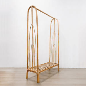 Support de cintre pour vêtements naturels pour la maison et la salle d'exposition de vêtements pour bébés support sur pied mobile fabriqué au Vietnam - Product Image 2