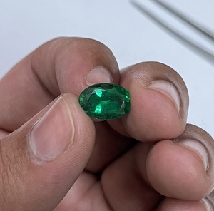 ธรรมชาติที่ไม่ได้รับการรักษา3.45 Cts รูปไข่อัญมณีมรกตหลวมจากแหล่งกำเนิดของแซมเบียที่มีสีเขียวสดใส - Product Image 6