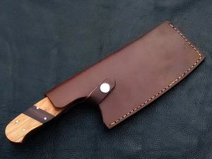 Couteau de chef droitier en acier Damas forgé à la main |   Hache-viande robuste à lame pleine |   Finition hautement polie, faite à la main sur mesure - Product Image 5