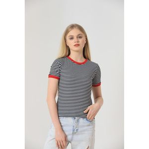 Camisetas de Mujer Topshow, Rayas Negras y Rojas, Producto al por Mayor - Product Image 4