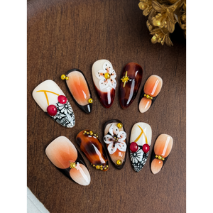 Autumn Amber Blossom Press on Nail Art, autocollant élégant pour ongles pour femmes - Product Image 4
