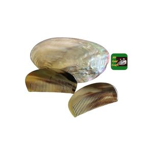 Peine de cuerno de buey Bling 100% de cuerno natural logotipo personalizado marca nuevo día peine de cuerno de buey de vaca al por mayor al precio más barato - Product Image 1