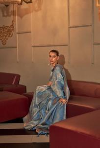 Sarees de seda de diseñador de Fabzone para bodas y fiestas - Product Image 2