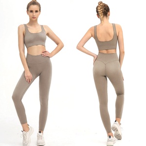 Leggings de yoga taille haute sans couture longueur intégrale couleur moutarde unie pour femme – Pantalon de sport extensible et respirant en Spandex/Polyester pour le fitness - Product Image 1
