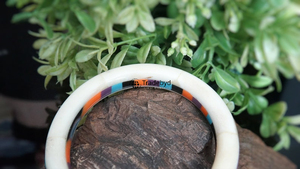 Brazalete Artesanal con Incrustaciones de Hueso, Joyería de Lujo Unisex, Bisel de Primera Calidad, Tradebyd - Product Image 4