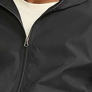 Chaquetas de lluvia cómodas para hombres hechas por Dress Sports - Product Image 2