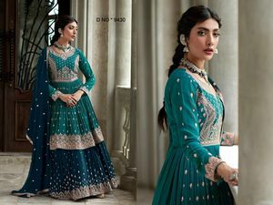 Elegante Traje Shalwar Kameez de Mujer en Faux Georgette de Lujo con Bordado Multihilo y Lentejuelas, Vestido Interior Santoon, Estilo Indio - Product Image 5