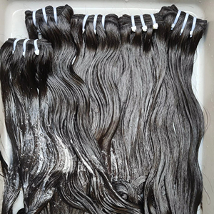 Proveedor de cabello crudo Paquetes de cabello crudo sin procesar Cutícula alineada Cabello humano natural Paquetes rectos rizados de la India - Product Image 6
