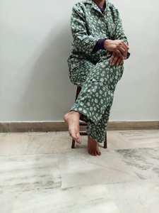 Ensemble de pyjama en coton indien fait à la main pour femmes vêtements de salon d'été à imprimé bloc pour demoiselles d'honneur invités de mariage ensemble de pyjama personnalisé - Product Image 3