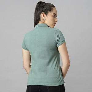 เสื้อโปโลผู้หญิงสำหรับตีกอล์ฟ แขนสั้น ทรงเข้ารูป แห้งเร็ว ผลิตจากโพลีเอสเตอร์ผสมสแปนเด็กซ์ คุณภาพสูง รับทำโลโก้ตามสั่ง - Product Image 2