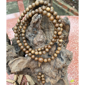 Pulsera de Oud de Vietnam de Alta Calidad con 108 Cuentas de 7 mm Hecha de Madera de Agar Natural Negra Pura, Cuentas de Madera Superior de Vietnam - Product Image 2