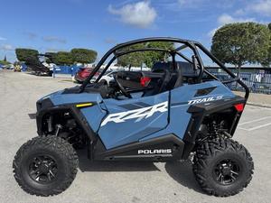 Prêt à être expédié : RZR Trail S Sport 2025 - Product Image 3