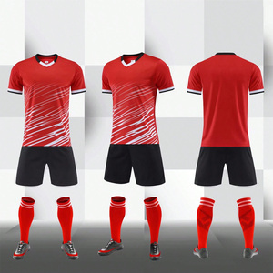 Fabricante de uniformes de fútbol OEM, diseño personalizado para equipos, conjunto de tela transpirable con etiqueta privada e impresión de logotipo - Product Image 4