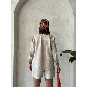 กางเกงขาสั้นปักลายขายส่งสำหรับผู้หญิง - Product Image 2