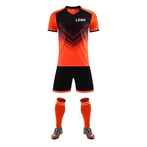 Camisetas de fútbol al por mayor | Uniformes de fútbol personalizados con nombre y número impresos - Product Image 4