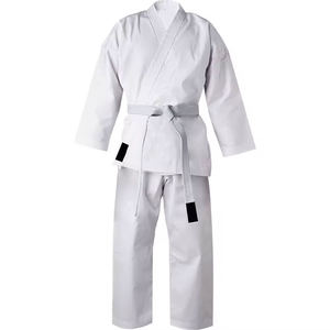 Combinaison de karaté pour l'entraînement aux arts martiaux, fabriquée en tissu de coton respirant offrant confort et durabilité pour la pratique quotidienne au dojo. - Product Image 1