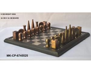 Jeu d'échecs décoratif design en métal antique avec pièces en laiton et plateau en marbre avec pièces en marbre numérique personnalisées élégantes - Product Image 2