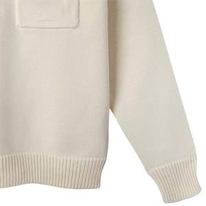 Pull en tricot polyvalent pour hommes, lignes épurées et élégantes avec décoration à boutons, ultra-confortable pour le bureau et le week-end - Product Image 3