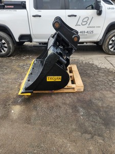 Meilleur prix pour une benne à boue inclinable hydraulique pour mini-excavatrice KUBOTA de 1,7 tonne - Product Image 6