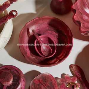 Cuenco de resina para presentación de comida Color Rosa Bowled Diseño de forma redonda Cuenco para servir para llegar - Product Image 3