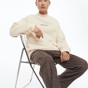 Último diseño de los hombres de cuello redondo personalizado de alta calidad bordado sudadera hombres suelta manga larga liso cuello redondo sudadera - Product Image 1