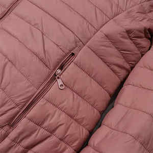 Chaquetas Bomber de Algodón 100% con Logotipo Personalizado Nuevo 2025 para Mujer, Chaqueta Corta de Alta Calidad, Chaqueta de Talla Grande con Diseño Único - Product Image 4