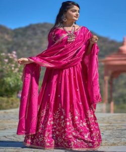 Rajasthani lahenga choli ชุดแต่งกายสำหรับงานปาร์ตี้เทศกาลอินเดียพิมพ์ลายปักหรูหราสำหรับเด็กผู้หญิง - Product Image 6