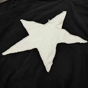 Sudadera con capucha de estilo vintage con bordado desgastado, diseño cosido, estilo urbano, unisex, informal, suave, cálida y a la moda. - Product Image 2