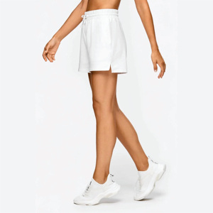 Short Signature 95% coton 5% élasthanne blanc coupe régulière avec élastique doux et cordon de serrage à la taille - Product Image 3