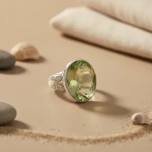 แหวนเงินแท้ 925 ประดับพลอยเพรนไนต์และมอยส์ซาไนต์ ของขวัญสำหรับผู้หญิง - Product Image 2