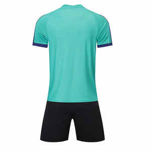 Uniforme de football le plus vendu 100% uniforme de football en polyester à vendre uniforme de football de conception de logo sur mesure - Product Image 4