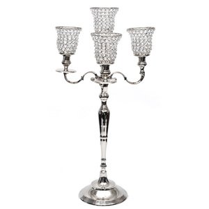 เชิงเทียนคริสตัลงานแต่งงานแบบขายส่งรุ่นใหม่สำหรับงานอีเว้นท์และตกแต่งบ้าน 5 แขน ทำด้วยมือ สำหรับตกแต่งโต๊ะกลาง - Product Image 1