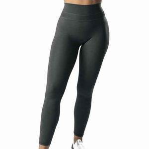 Fabriqué dans les meilleurs matériaux Leggings d'entraînement de fitness pour femmes de grande taille Leggings de yoga coupe pakistanais FABRIQUÉ au PAKISTAN - Product Image 3