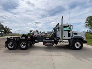 รถบรรทุกหัวลาก 10 ล้อ 6x4 ดีเซล มือสอง ประหยัดน้ำมัน เหมาะสำหรับงานขนส่งเชิงพาณิชย์หนัก พร้อมใช้งาน - Product Image 6