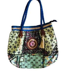 Bolso de BANJARA indio hecho a mano para mujer, bolso de hombro de algodón de estilo bohemio con bordado Vintage de lujo personalizado para compras nocturnas - Product Image 1