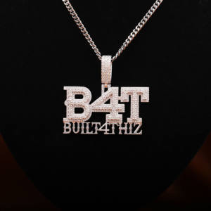 Colgante de alta calidad B4T Estética Moissanite Diamante 10K Chapado en oro Funky Colgante Iced Out Hip Hop Estilo Colgante personalizado - Product Image 1