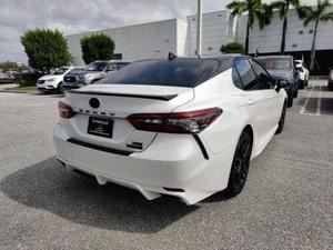 TOYOTA CAMRY HYBRID XSE 2023 D'OCCASION, Traction Intégrale, Moteur Biturbo 415 ch, Transmission Automatique CVT 7 Vitesses - Product Image 2