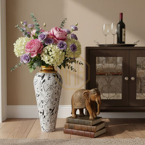 Jarrón de Flores de Hierro Blanco Premium, Elegante Decoración de Lujo para Hogar, Oficina u Hotel, Diseño de Jarrón de Pie con Cuello Repujado y Baño de Oro - Product Image 3