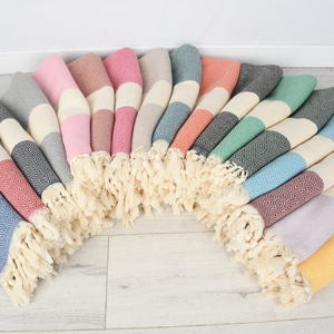 Peshtemal de Algodón Orgánico Turco al por Mayor |   Toallas de Playa de Golf Desechables de Secado Rápido Jacquard de Lujo, Opción con Capucha, Multicolor - Product Image 6