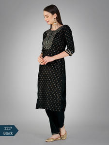 ชุดเสื้อผ้าฝ้ายปักลายและออกแบบล่าสุด - Product Image 4