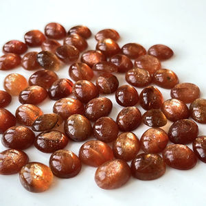 Cabochon ovale en pierre de soleil naturelle 4x6mm qualité AAA-Cabochon ovale en pierre de soleil de qualité supérieure - Product Image 1