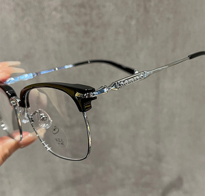 Montures de lunettes optiques tendance pour femmes, lunettes anti-lumière bleue, montures de lunettes rétro carrées en TR90, demi-cerclées en métal pour hommes - Product Image 6