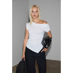 GRIMELANGE Rehinga Blusa de Manga Corta para Mujer, 100% Algodón, Cuello Asimétrico, Corte Regular - Product Image 4