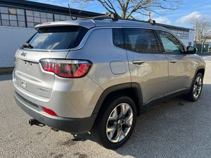 SUV COMPASS 2019 USADO CON BAJO KILOMETRAJE, GRIS, LIMITED, 4WD, TRACCIÓN EN LAS CUATRO RUEDAS, RENDIMIENTO EN CARRETERA, CROSSOVER, LISTO PARA ENVÍO - Product Image 4